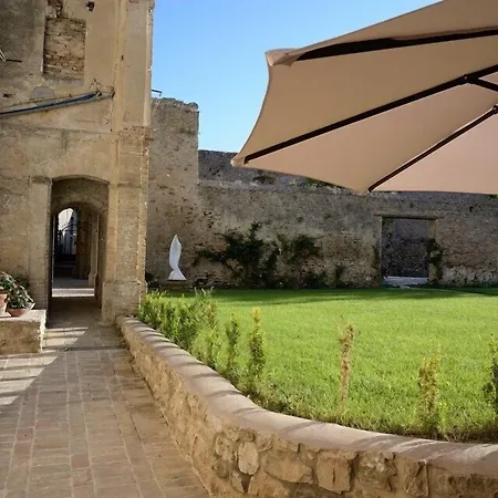Torre Della Loggia - Dimora Storica - Bed & Breakfast Ortona