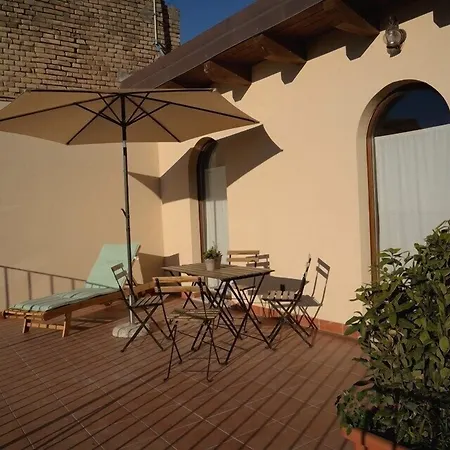 Bed & Breakfast Torre Della Loggia - Dimora Storica - Ortona