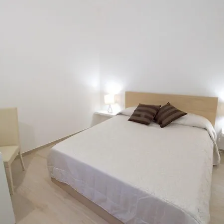 Torre Della Loggia - Dimora Storica - 3* Ortona