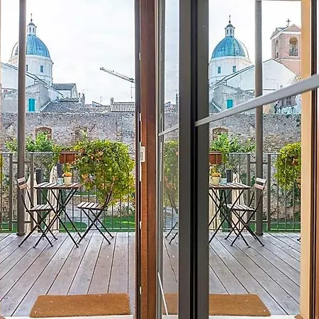 Torre Della Loggia - Dimora Storica - Bed and Breakfast 4*