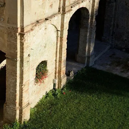 Torre Della Loggia - Dimora Storica - Bed & Breakfast Ortona