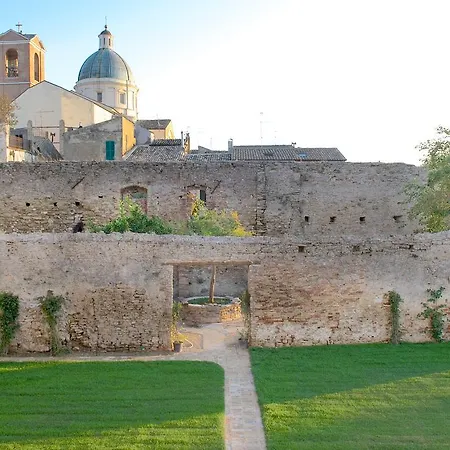 Torre Della Loggia - Dimora Storica - Bed & Breakfast Ortona