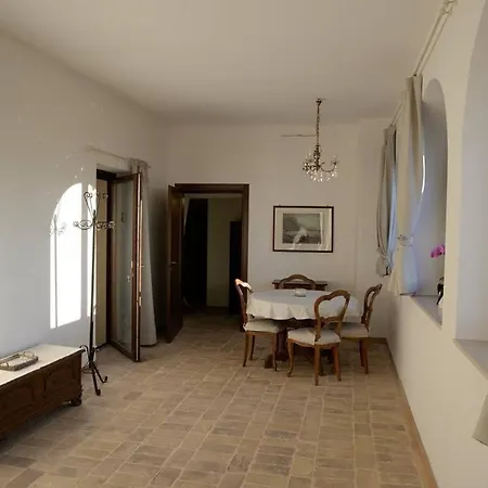 ベッド・アンド・ブレックファスト Torre Della Loggia - Dimora Storica -