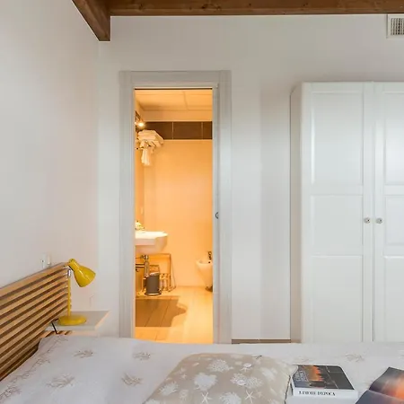 Torre Della Loggia - Dimora Storica - 3* オルトーナ