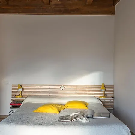 Torre Della Loggia - Dimora Storica - 3* オルトーナ