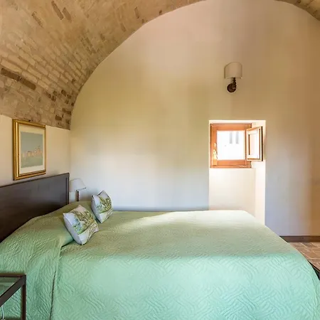 Torre Della Loggia - Dimora Storica - Отель типа 