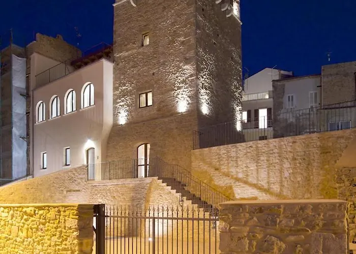 Torre Della Loggia - Dimora Storica - Bed & Breakfast Ortona