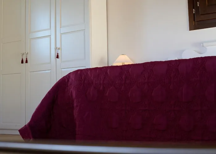 Torre Della Loggia - Dimora Storica - Bed & Breakfast