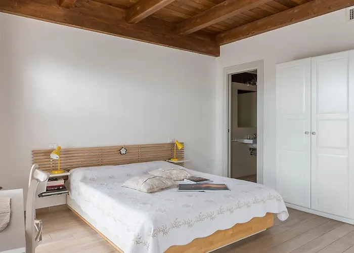 Bed & Breakfast Torre Della Loggia - Dimora Storica - Ortona