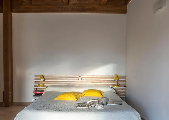 Torre Della Loggia - Dimora Storica - 3* Ortona